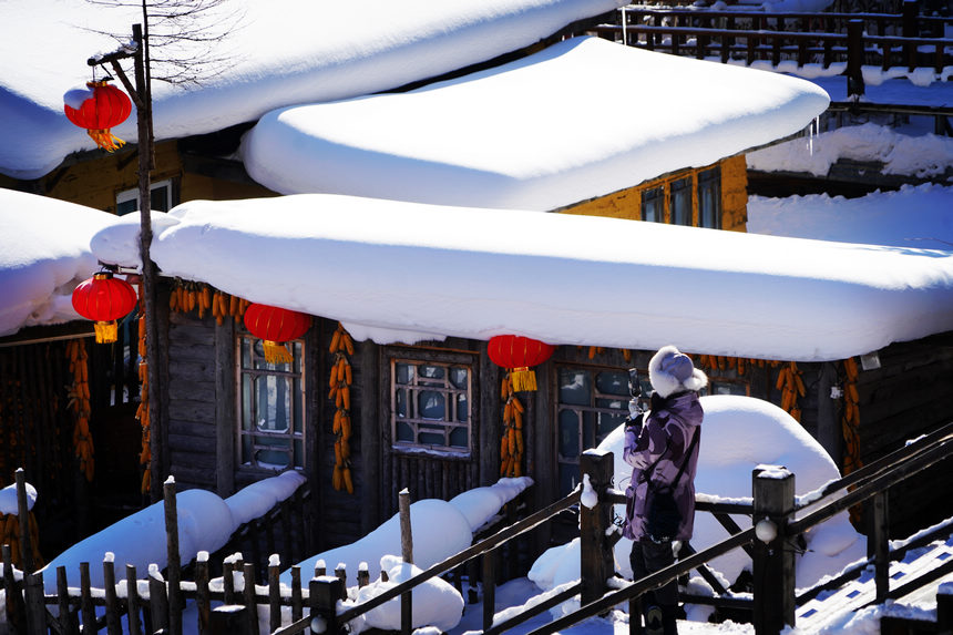 “雪”迎八方客 中國雪鄉(xiāng)景區(qū)正式開園