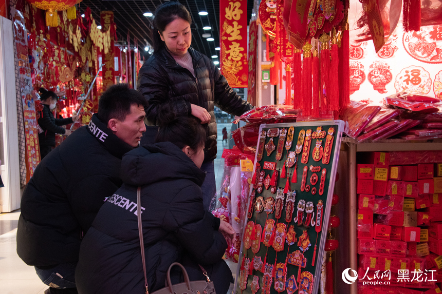 哈爾濱：備年貨年味濃 紅紅火火迎新春