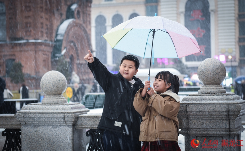 三月冰城，邂逅浪漫春雪